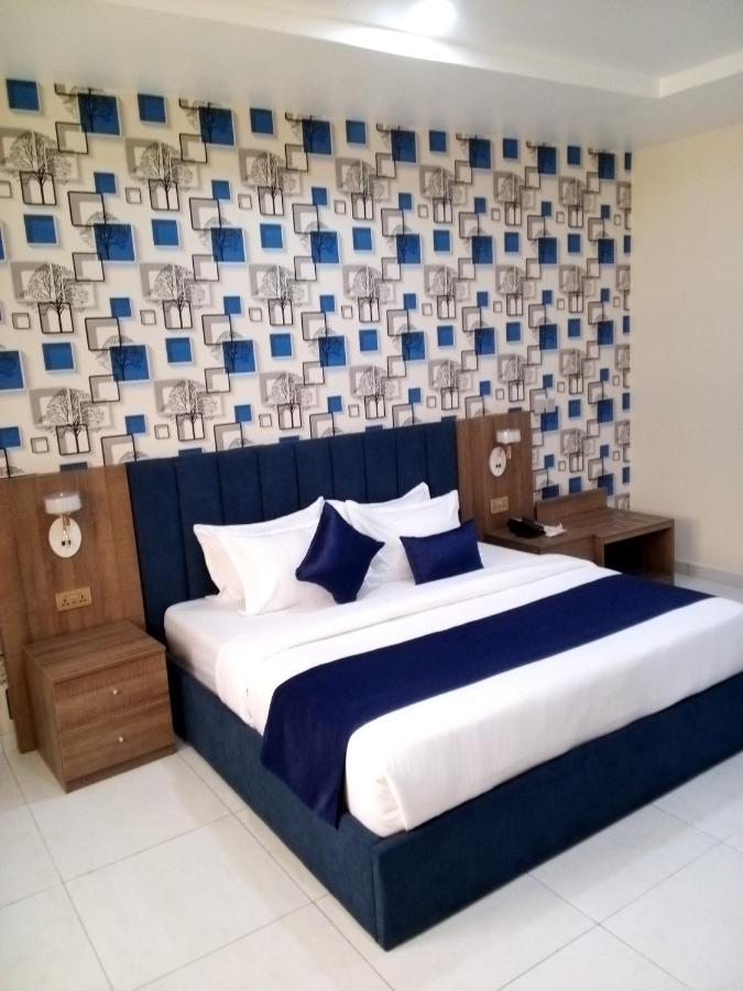 Hotel Proxima Centauri 4*